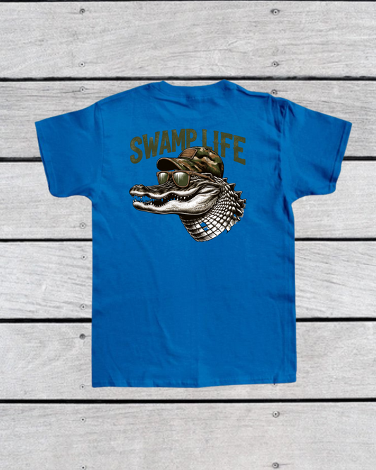 Swamp life tee